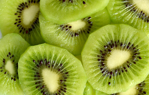 ¿Puede Dar Acidez de Estómago el Kiwi?